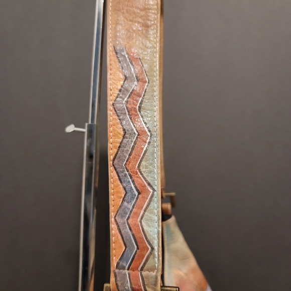 Anushka Hand Painted Leather Hobo Shoulder Bag Geometric Shapes - Picture 13 of 15